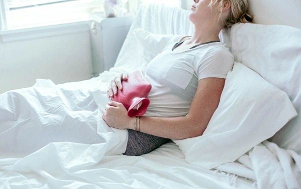 Как поддержать гормональное здоровье женщин с поствирусной усталостью